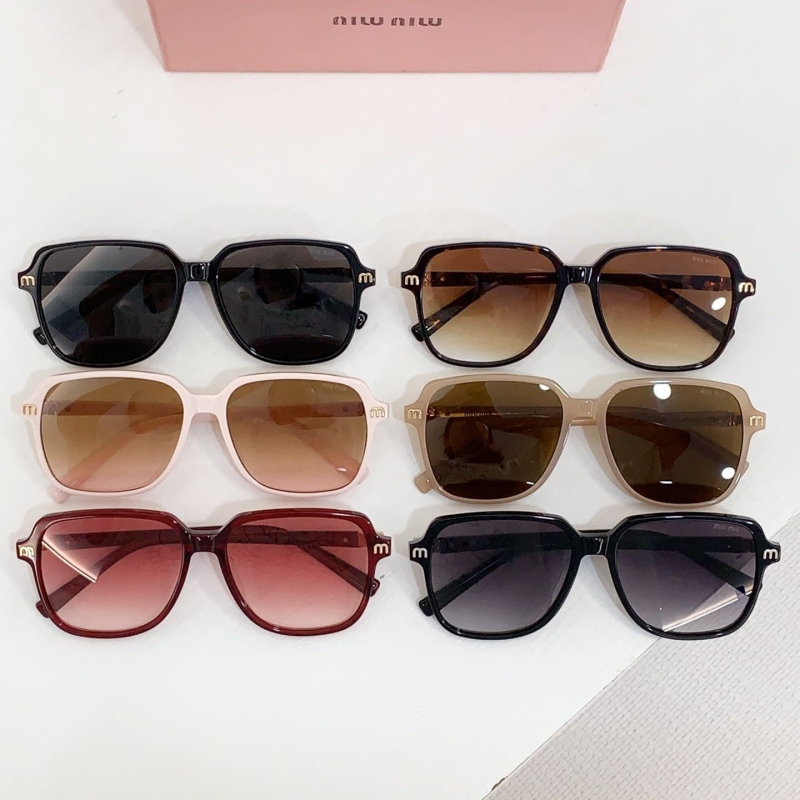 MIU MIU
